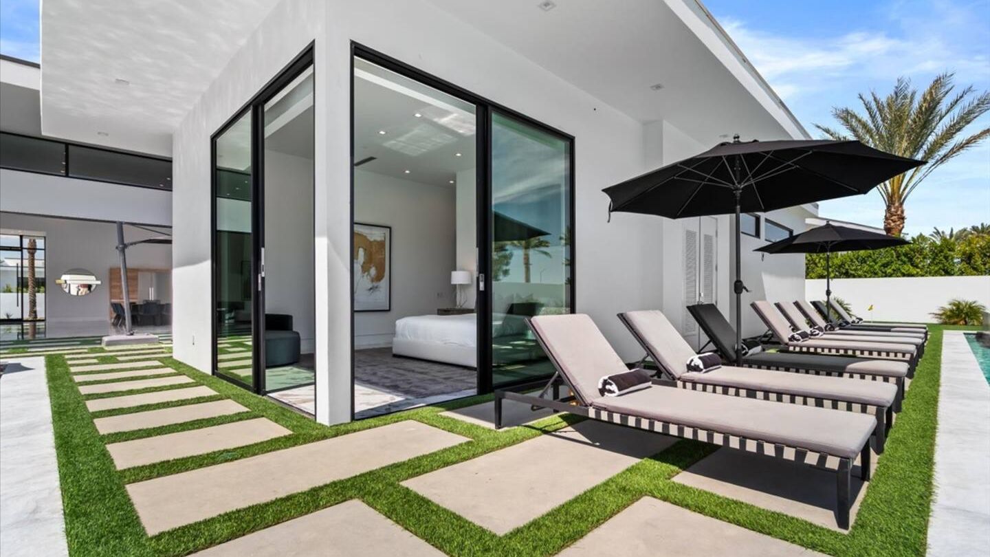 Sleeps 20 | 7-Bedroom Villa w/ Pool, Putting Green & Hot Tub | Bravo Villa #11 | Photo 66