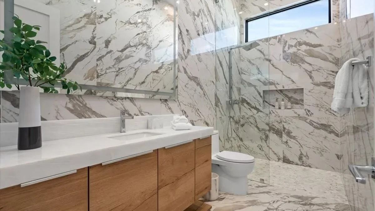 Sleeps 20 | 7-Bedroom Villa w/ Pool, Putting Green & Hot Tub | Bravo Villa #11 | Photo 49