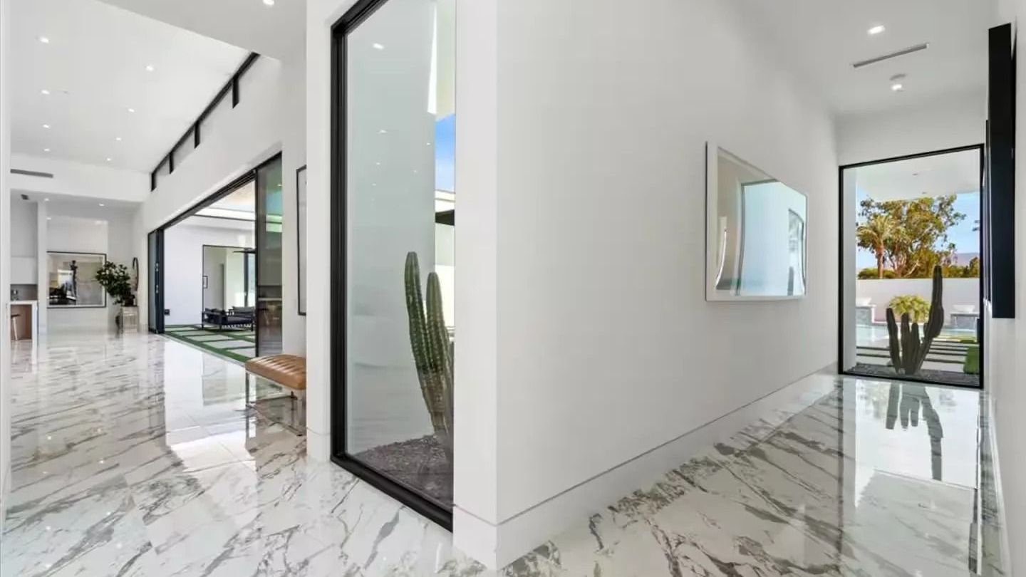 Sleeps 20 | 7-Bedroom Villa w/ Pool, Putting Green & Hot Tub | Bravo Villa #11 | Photo 27