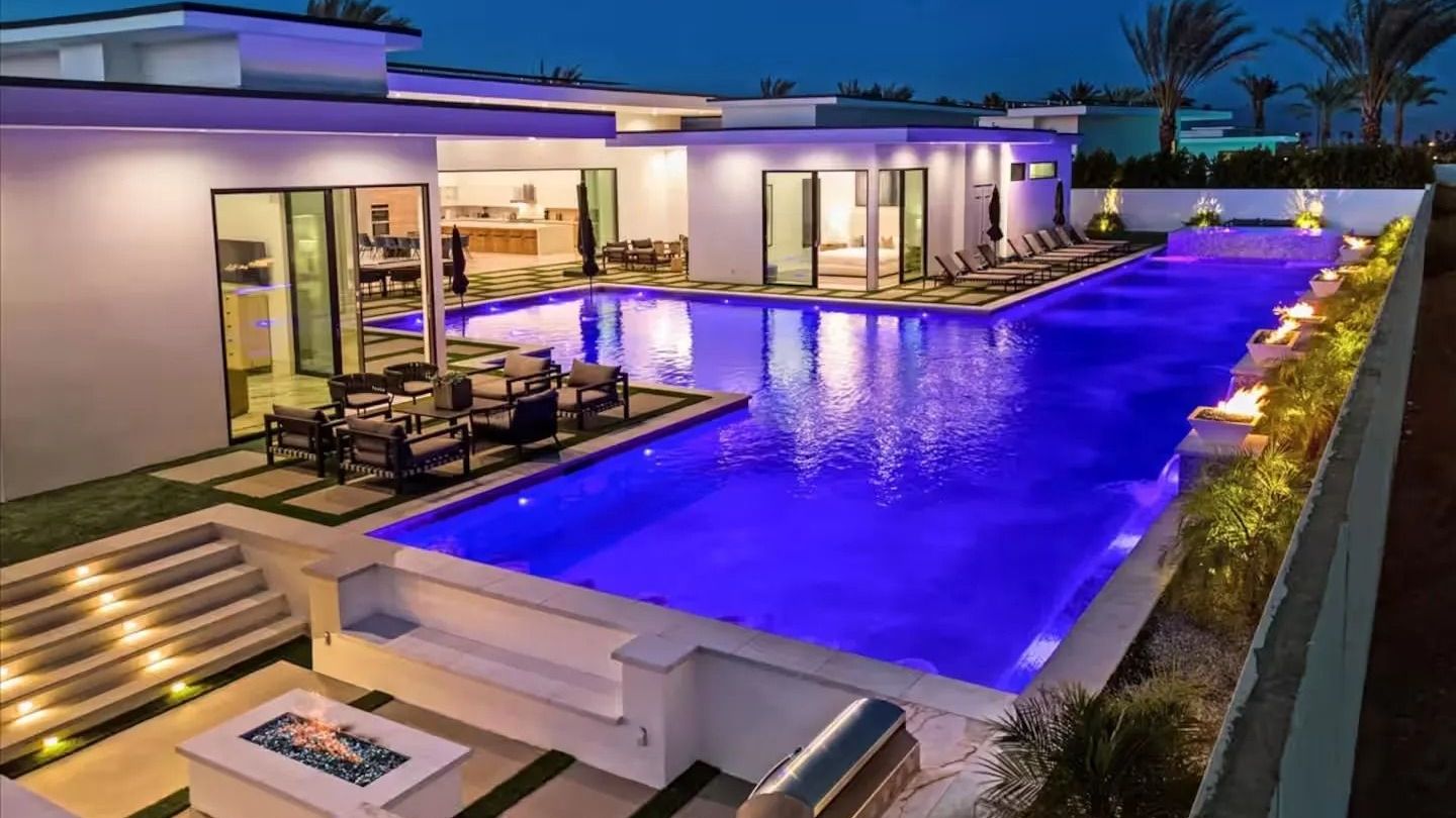 Sleeps 20 | 7-Bedroom Villa w/ Pool, Putting Green & Hot Tub | Bravo Villa #11 | Photo 76