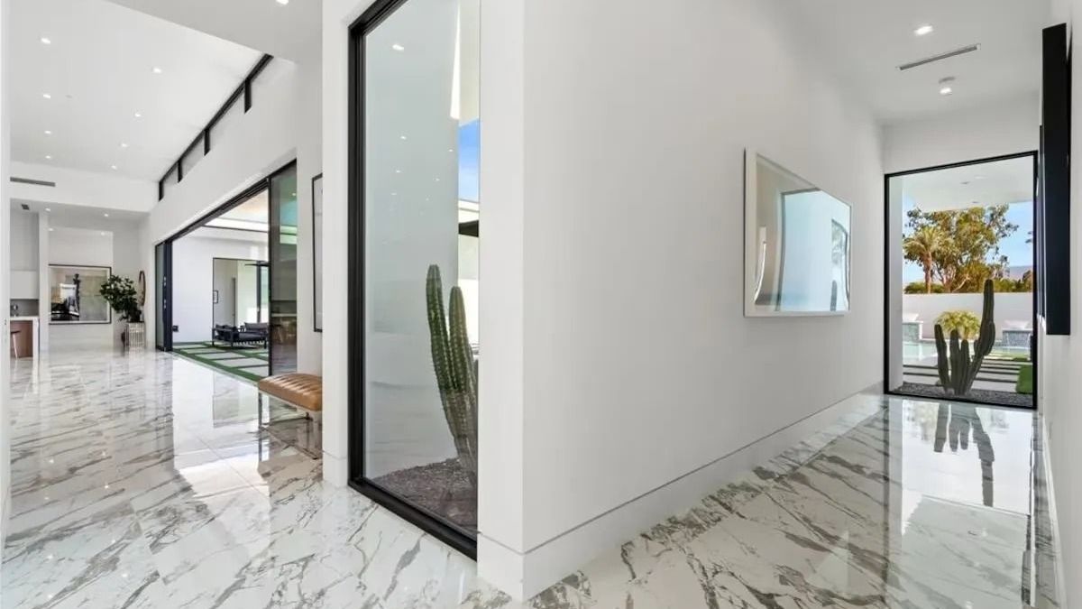 Sleeps 20 | 7-Bedroom Villa w/ Pool, Putting Green & Hot Tub | Bravo Villa #11 | Photo 64