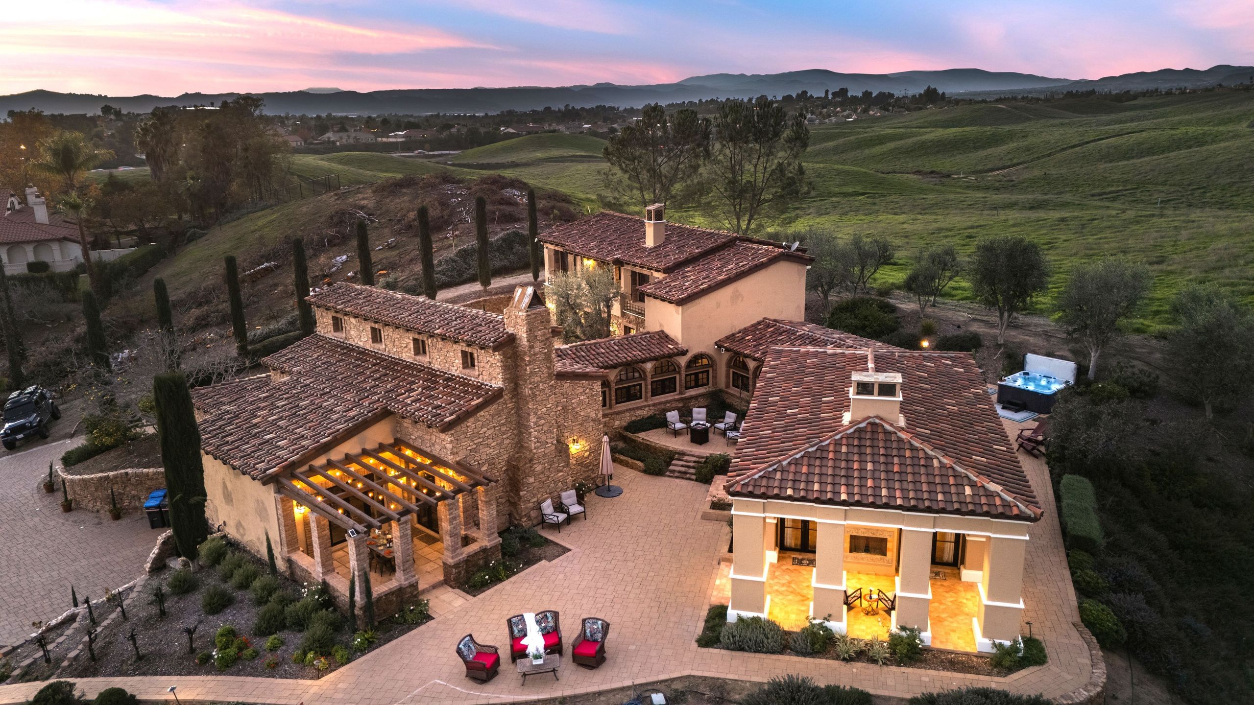 Villa Di Gioia By Avantstay | Private Wine-country Estate + Vineyard Views • Near Top Temecula Wineries - Temecula