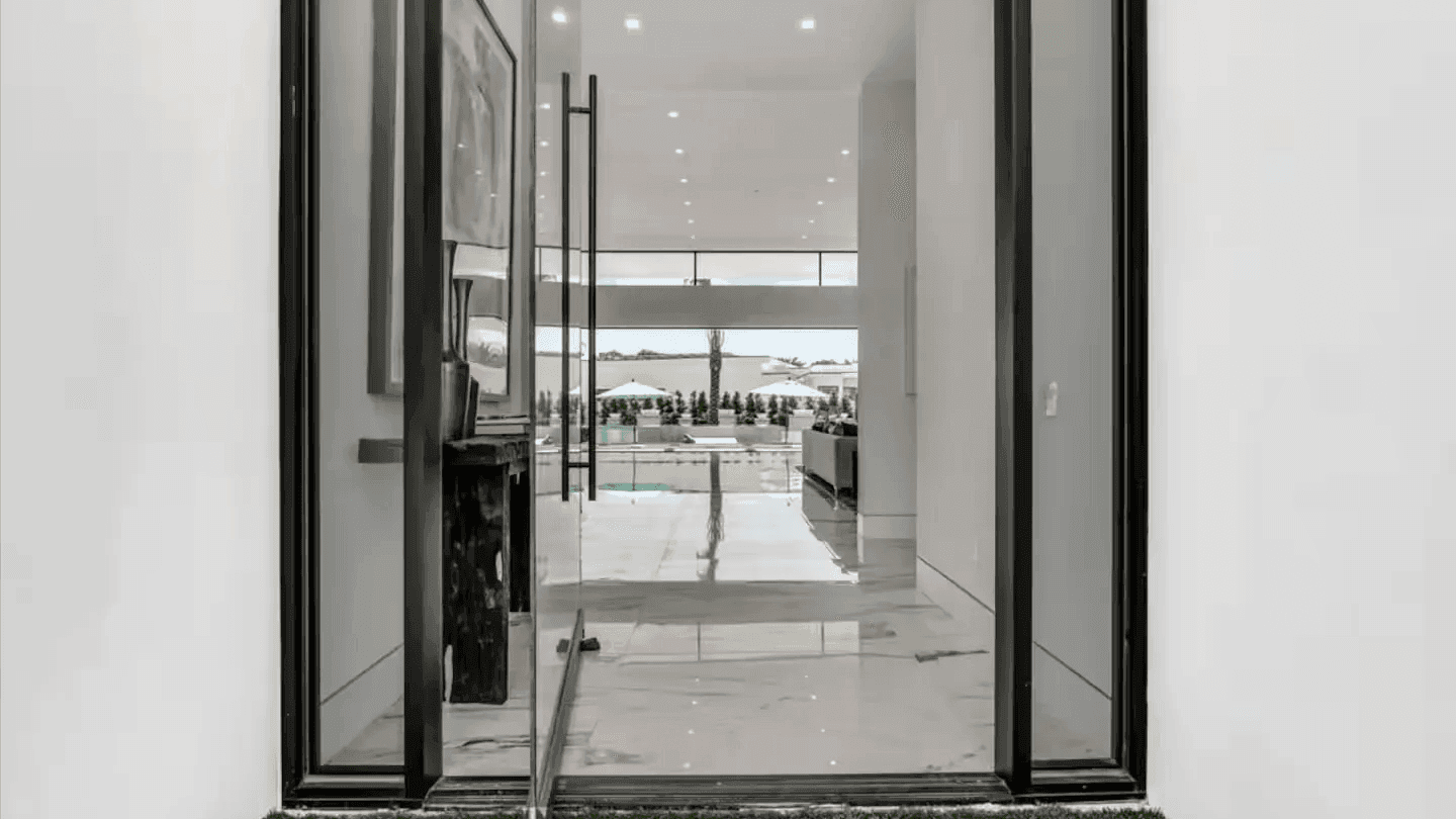 2 Luxury Villas • Pickleball Court, Pool, Putting Green | Bravo | Photo 37