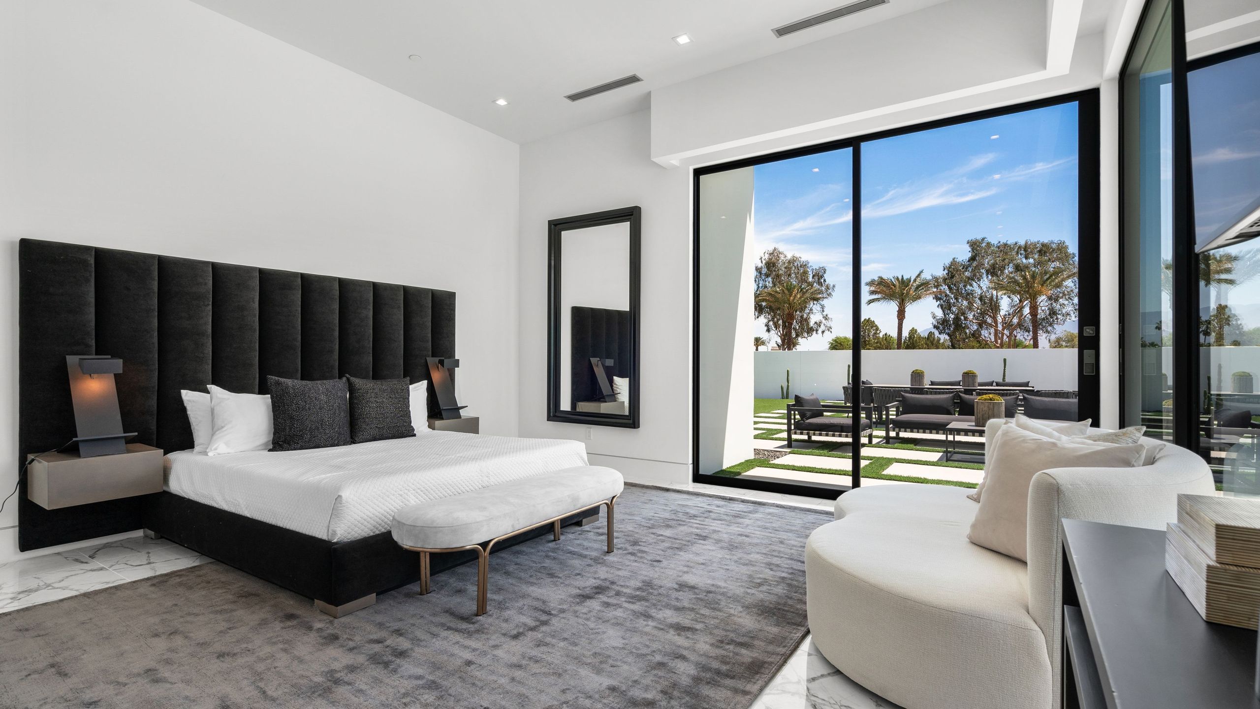 Sleeps 26 | Pool, Hot Tub, Pickleball & Putting Green | Bravo Villa #12 | Photo 8