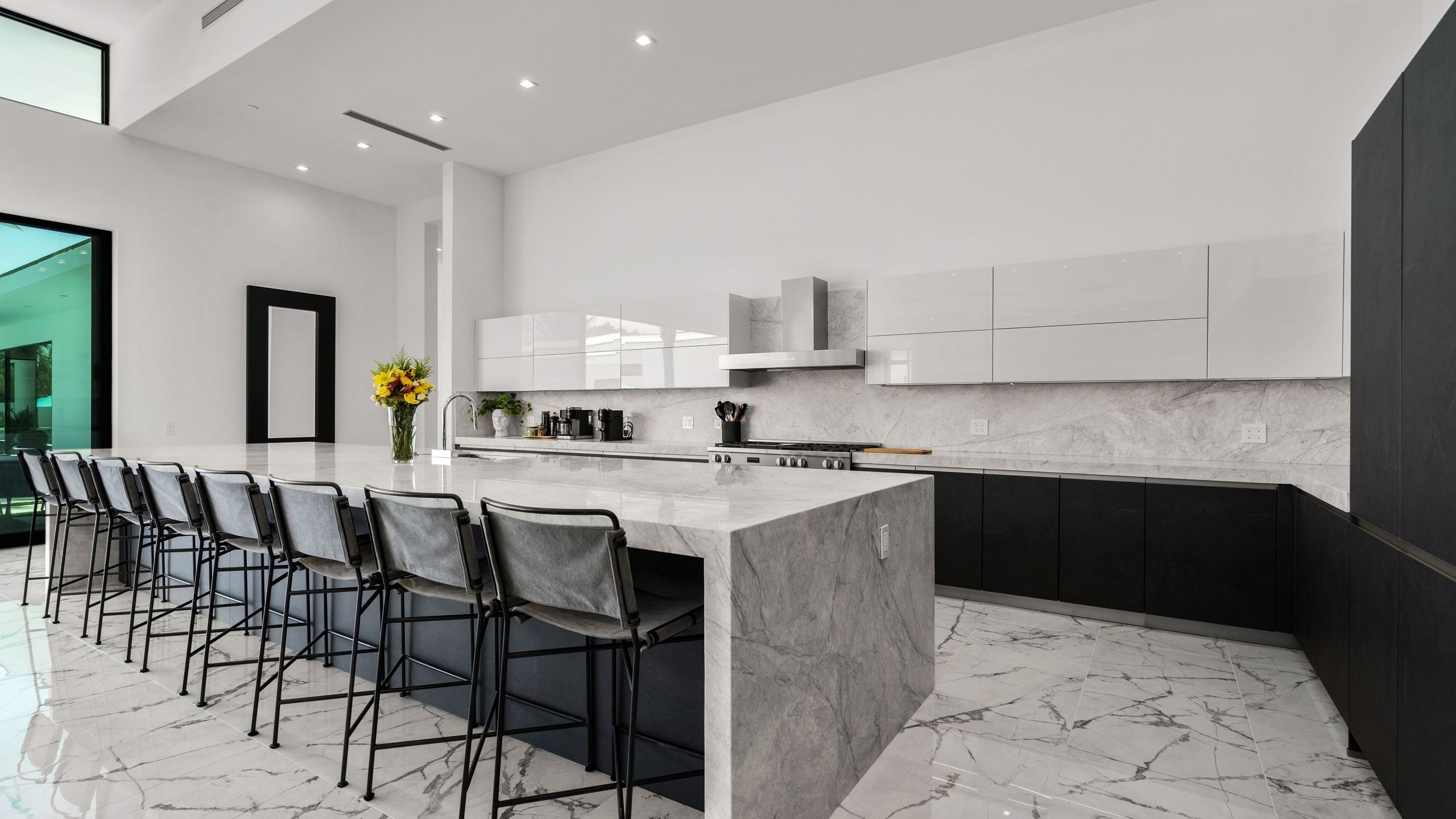 Sleeps 26 | Pool, Hot Tub, Pickleball & Putting Green | Bravo Villa #12 | Photo 15