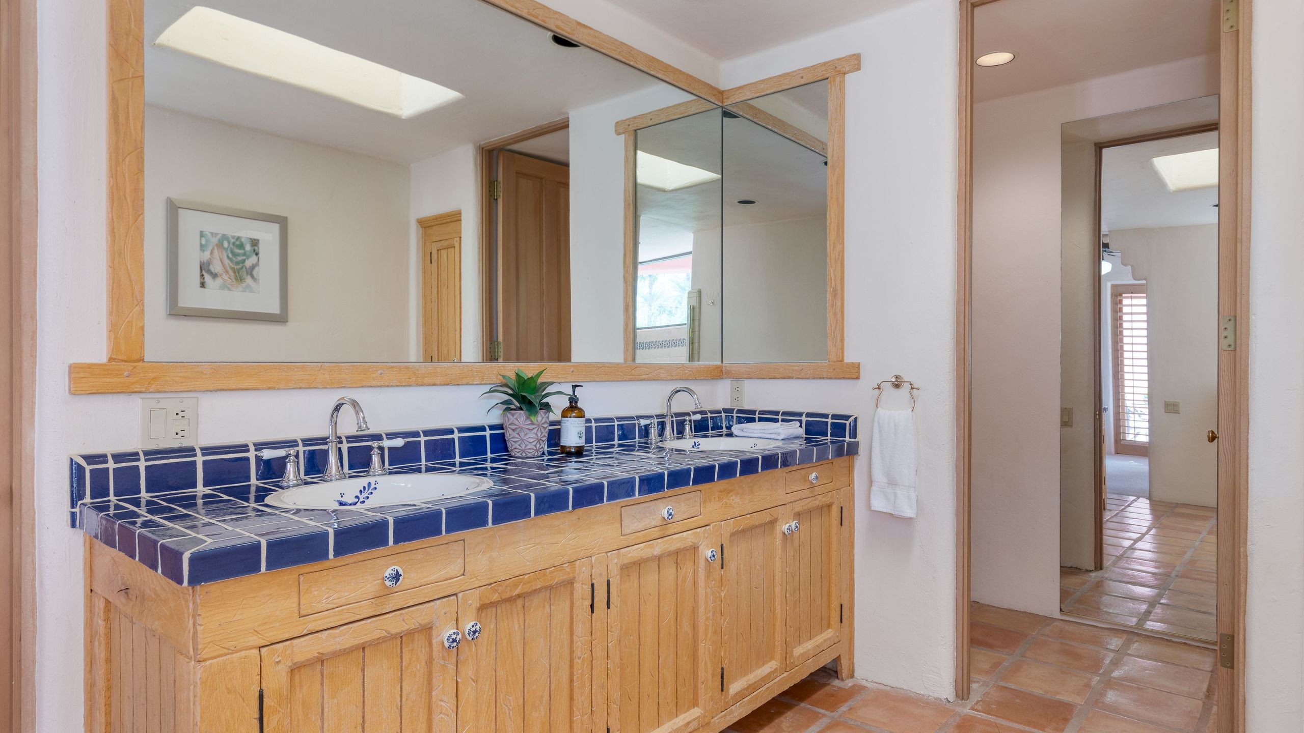 The Pond Estate | Maximalist Designer Compound w/ 2 Casitas, Indoor + Outdoor Pools, Tennis Court, & Gorgeous Mountain Views | 12k sqft | Photo 56