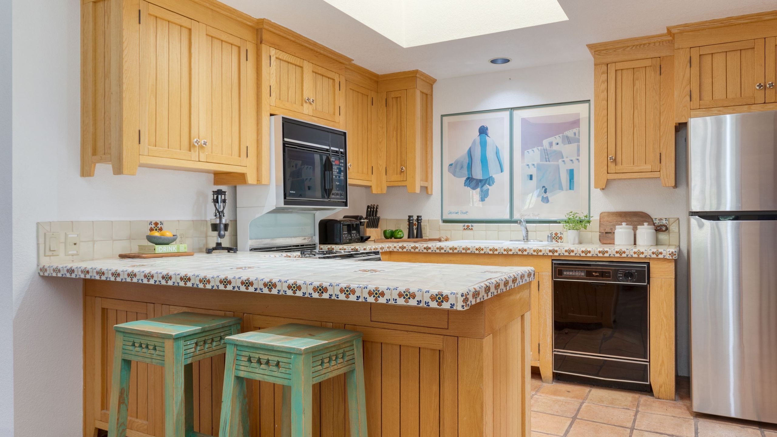 The Pond Estate | Maximalist Designer Compound w/ 2 Casitas, Indoor + Outdoor Pools, Tennis Court, & Gorgeous Mountain Views | 12k sqft | Photo 60