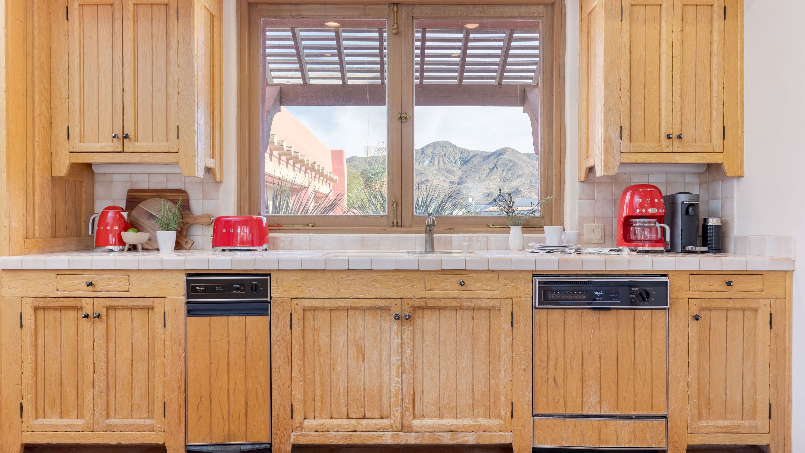 The Pond Estate | Maximalist Designer Compound w/ 2 Casitas, Indoor + Outdoor Pools, Tennis Court, & Gorgeous Mountain Views | 12k sqft | Photo 51