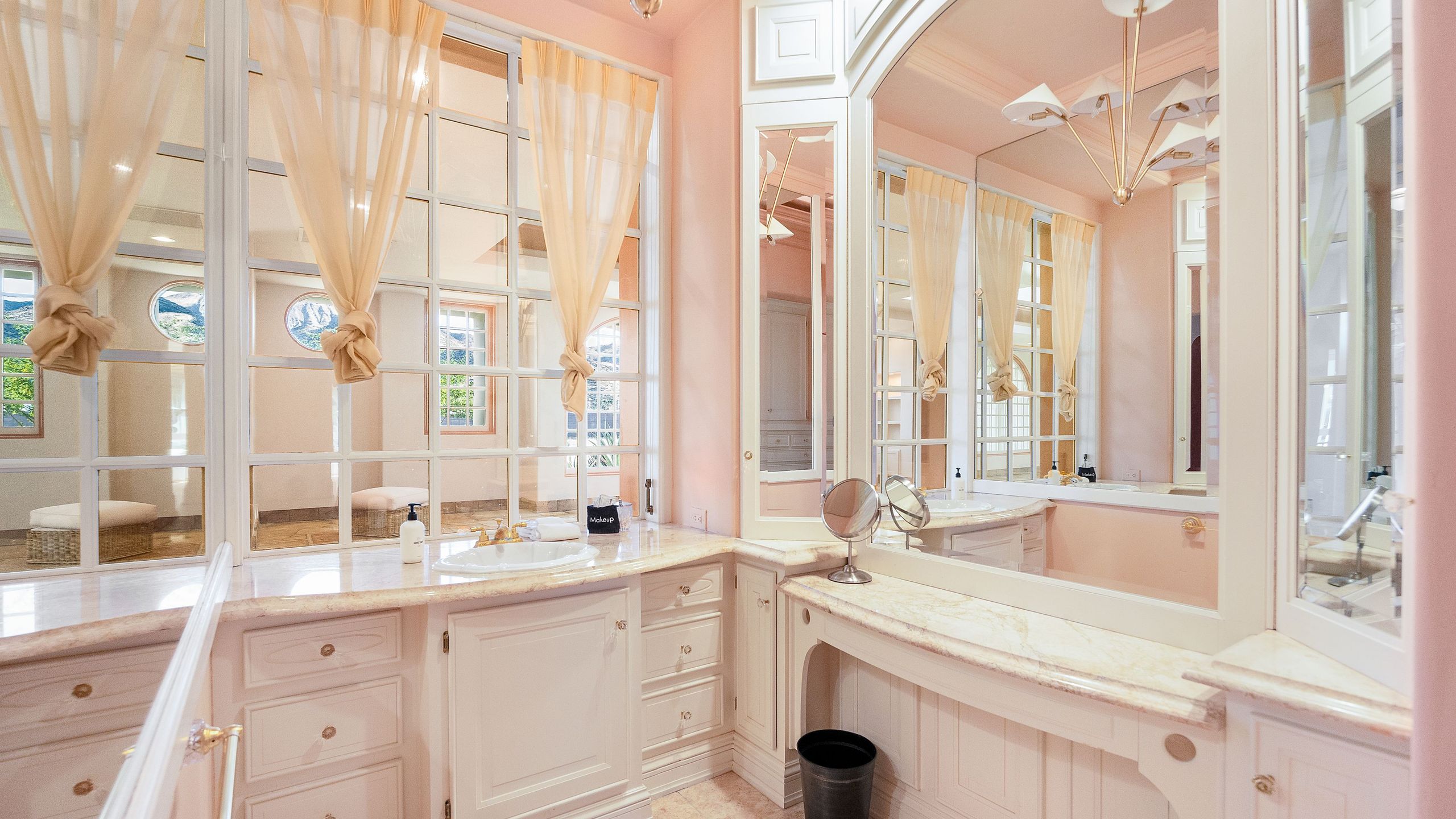 The Pond Estate | Maximalist Designer Compound w/ 2 Casitas, Indoor + Outdoor Pools, Tennis Court, & Gorgeous Mountain Views | 12k sqft | Photo 35