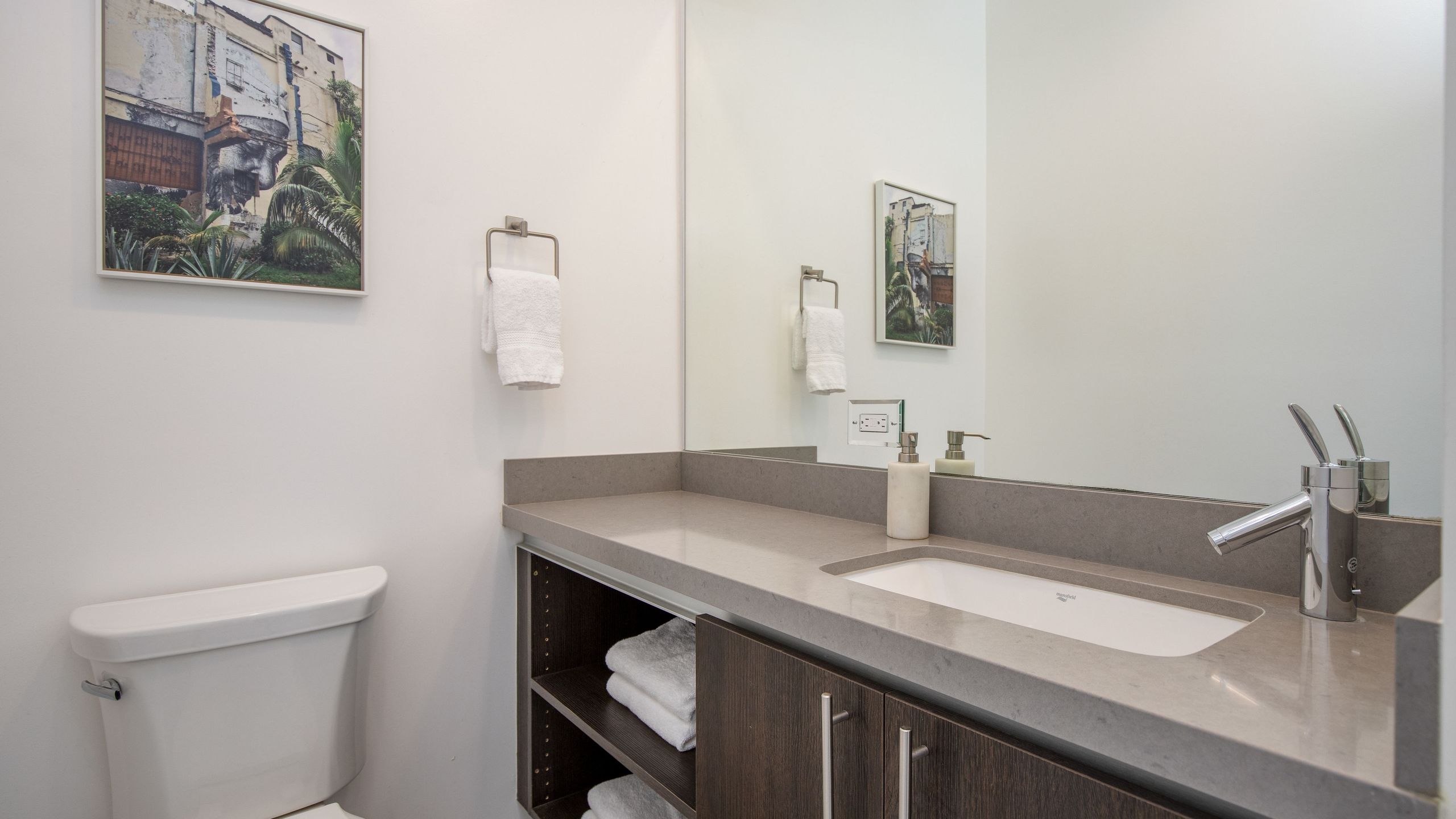 Sleeps 28, Putting Green, Bocce Ball, Near Coachella | Polo Villas Sol | Photo 25