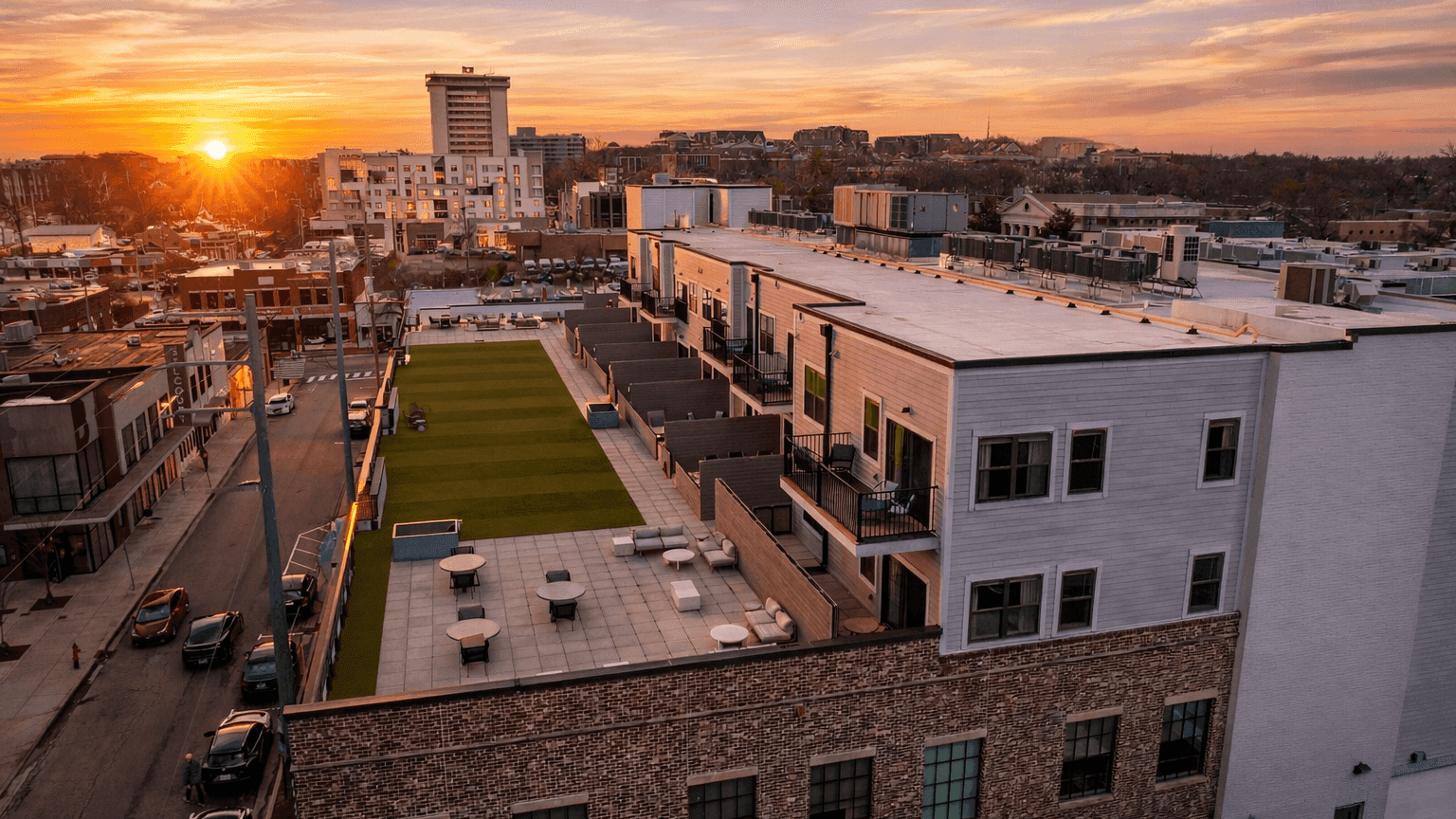Belcourt By Avantstay | Bright 1br + Full Kitchen | Shared Terrace - Nashville