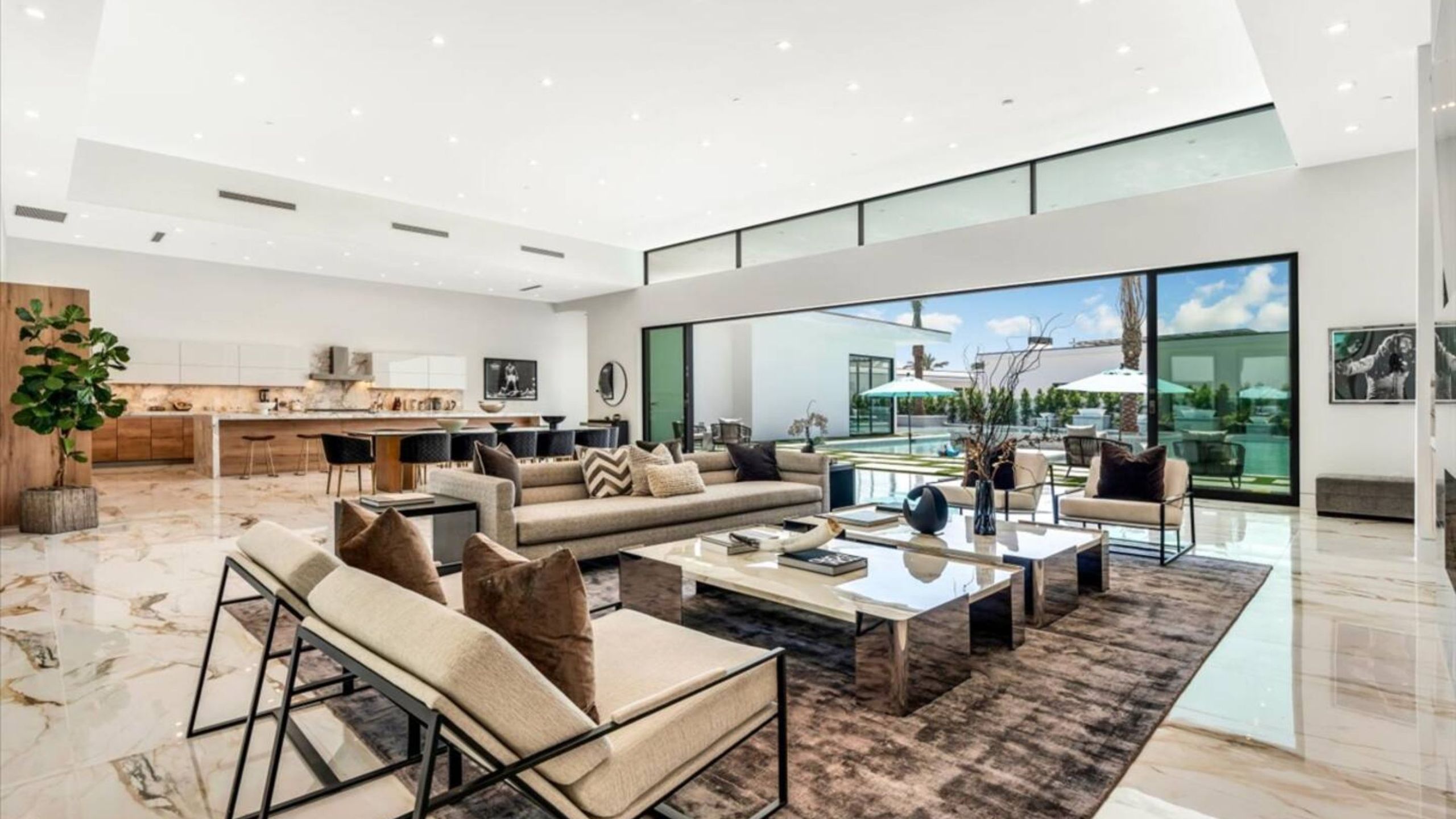 2 Luxury Villas • Pickleball Court, Pool, Putting Green | Bravo | Photo 7