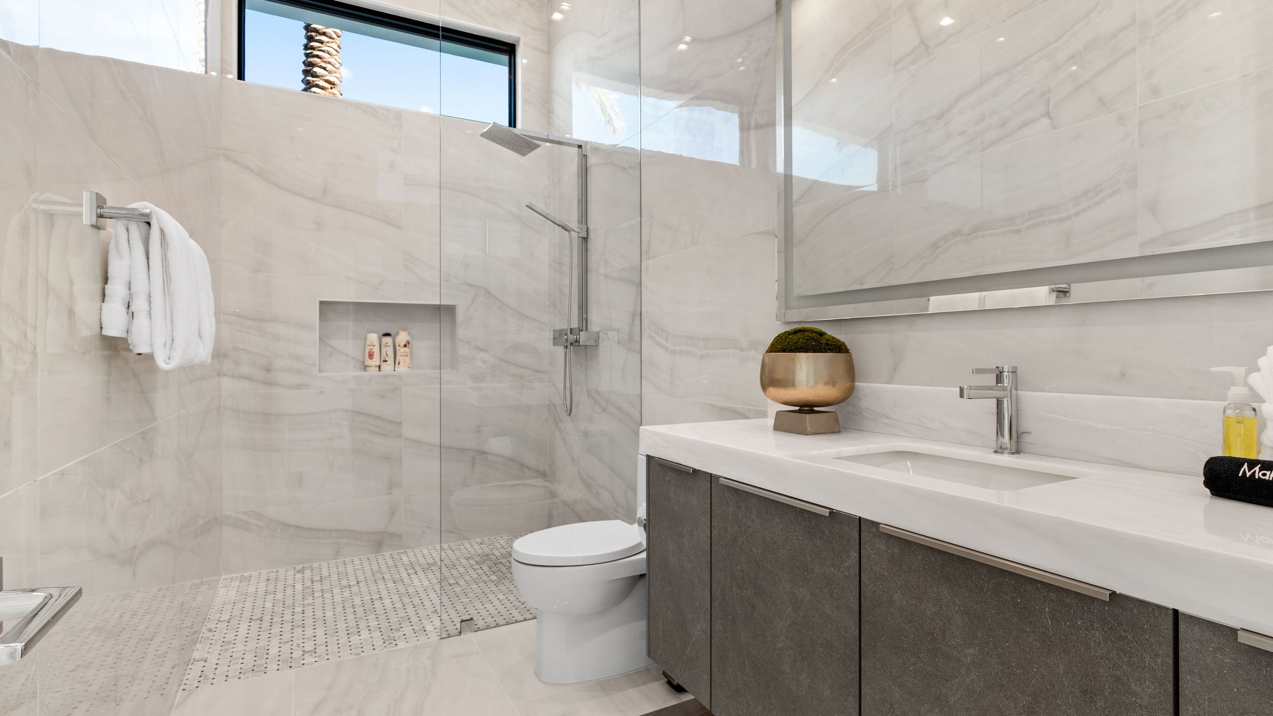 2 Luxury Villas • Pickleball Court, Pool, Putting Green | Bravo | Photo 75