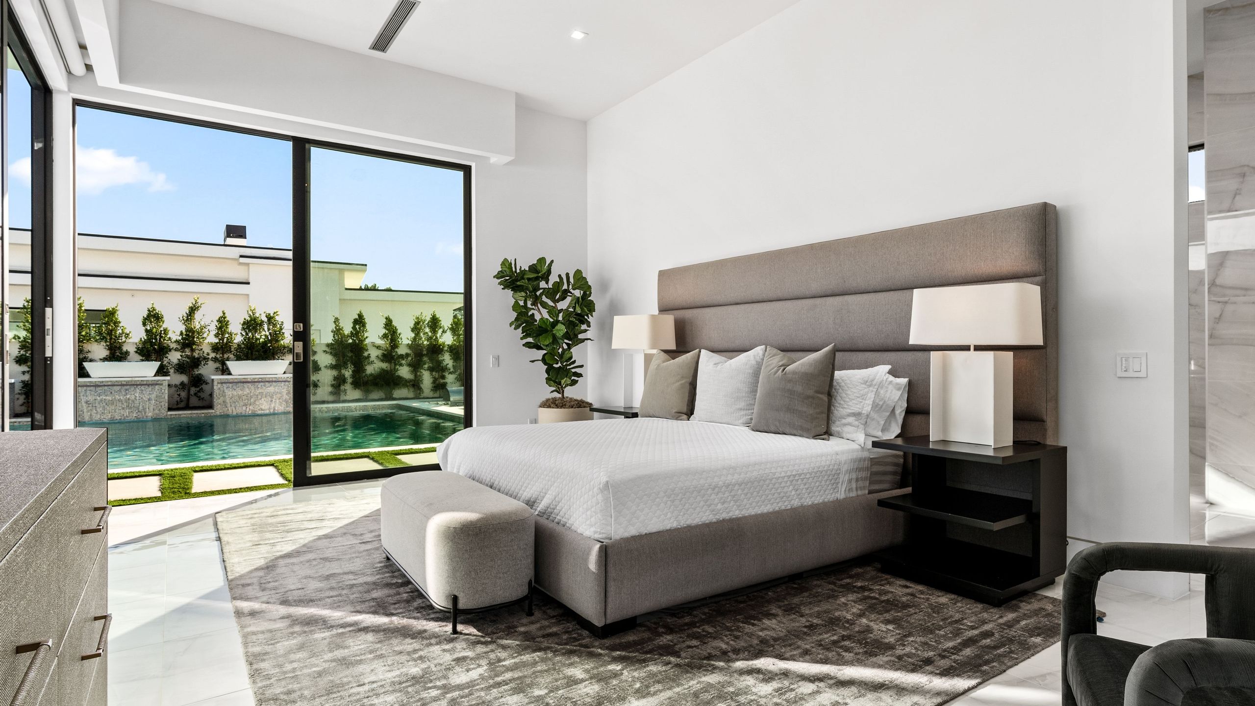 2 Luxury Villas • Pickleball Court, Pool, Putting Green | Bravo | Photo 62