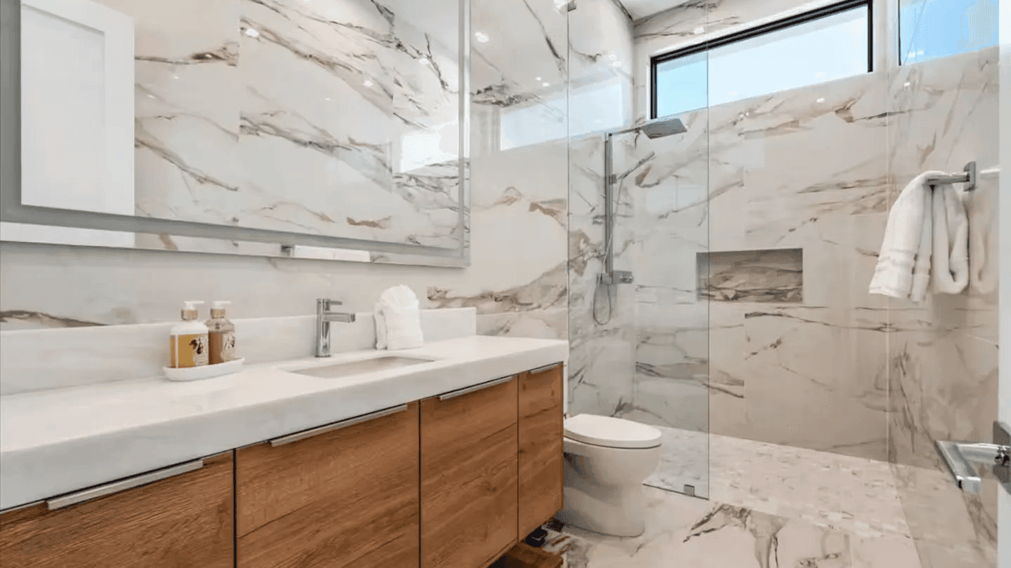 2 Luxury Villas • Pickleball Court, Pool, Putting Green | Bravo | Photo 35