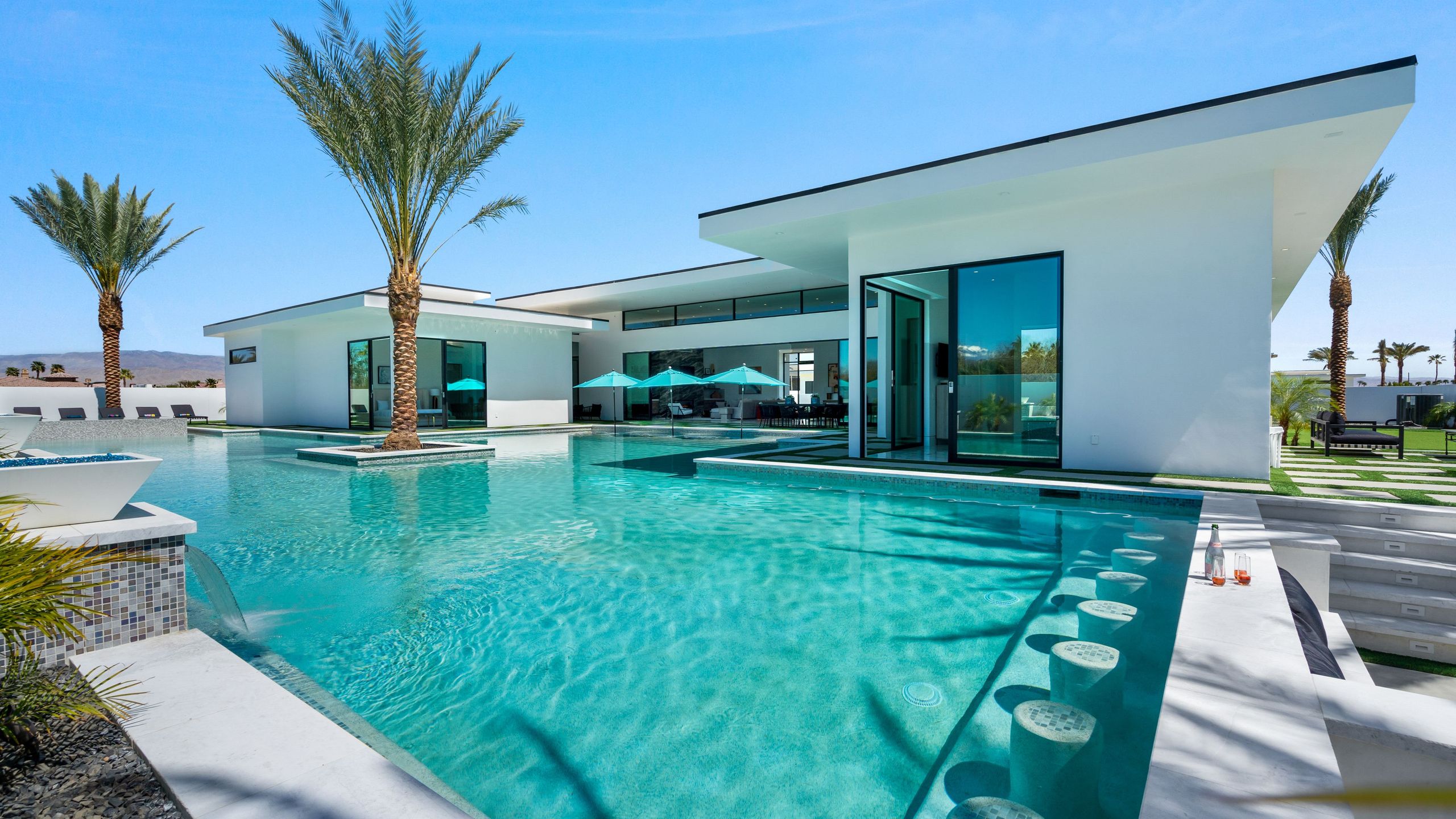 Pool, Hot Tub & Putting Green | Minutes from Dining & Golf | Bravo Villa #13 | Photo 55