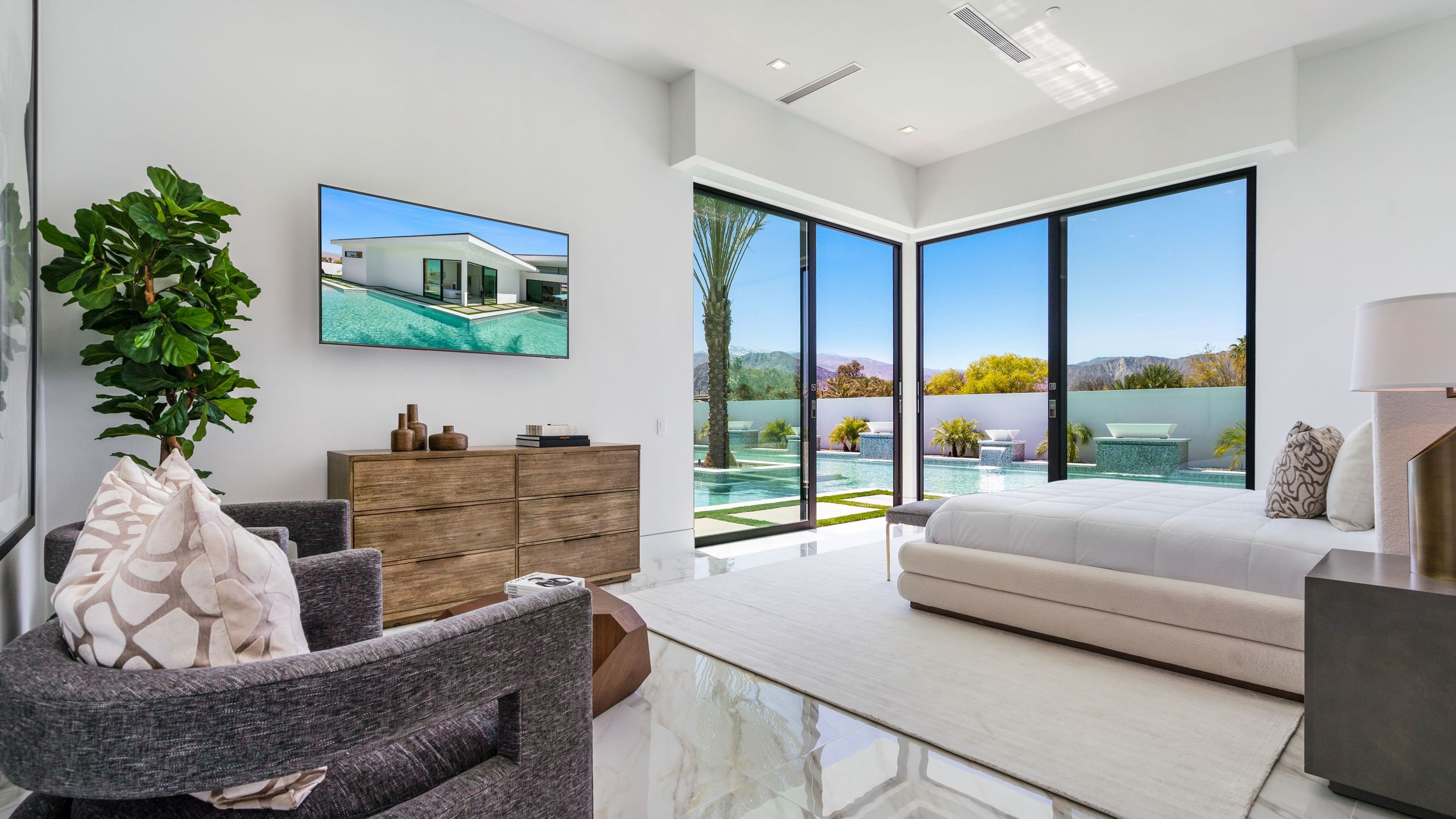 Pool, Hot Tub & Putting Green | Minutes from Dining & Golf | Bravo Villa #13 | Photo 24