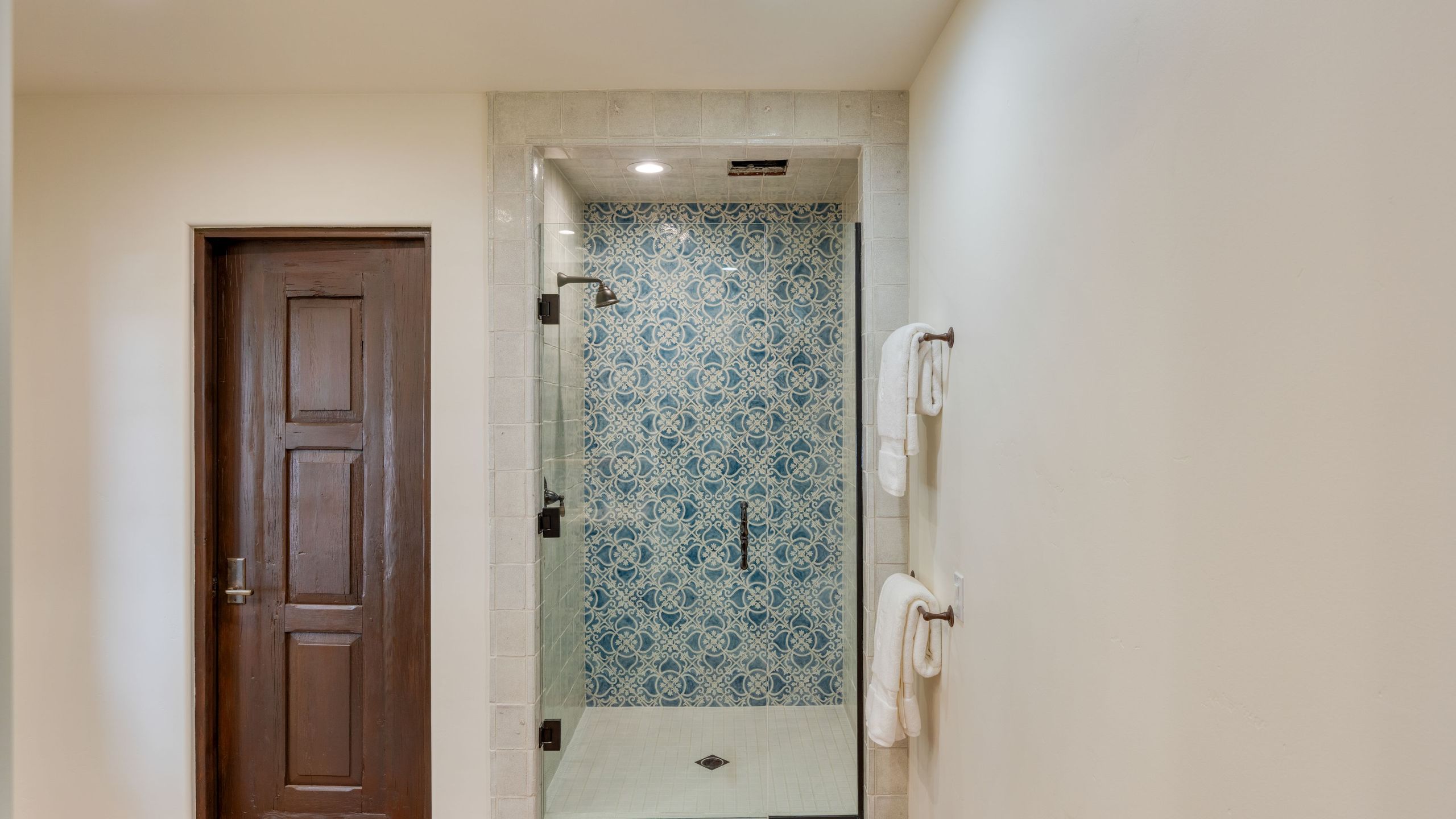 Spanish Hacienda w/ Pool, Spa, Game Room + Golf & Mtn Views | Casa de la Roca | Photo 39