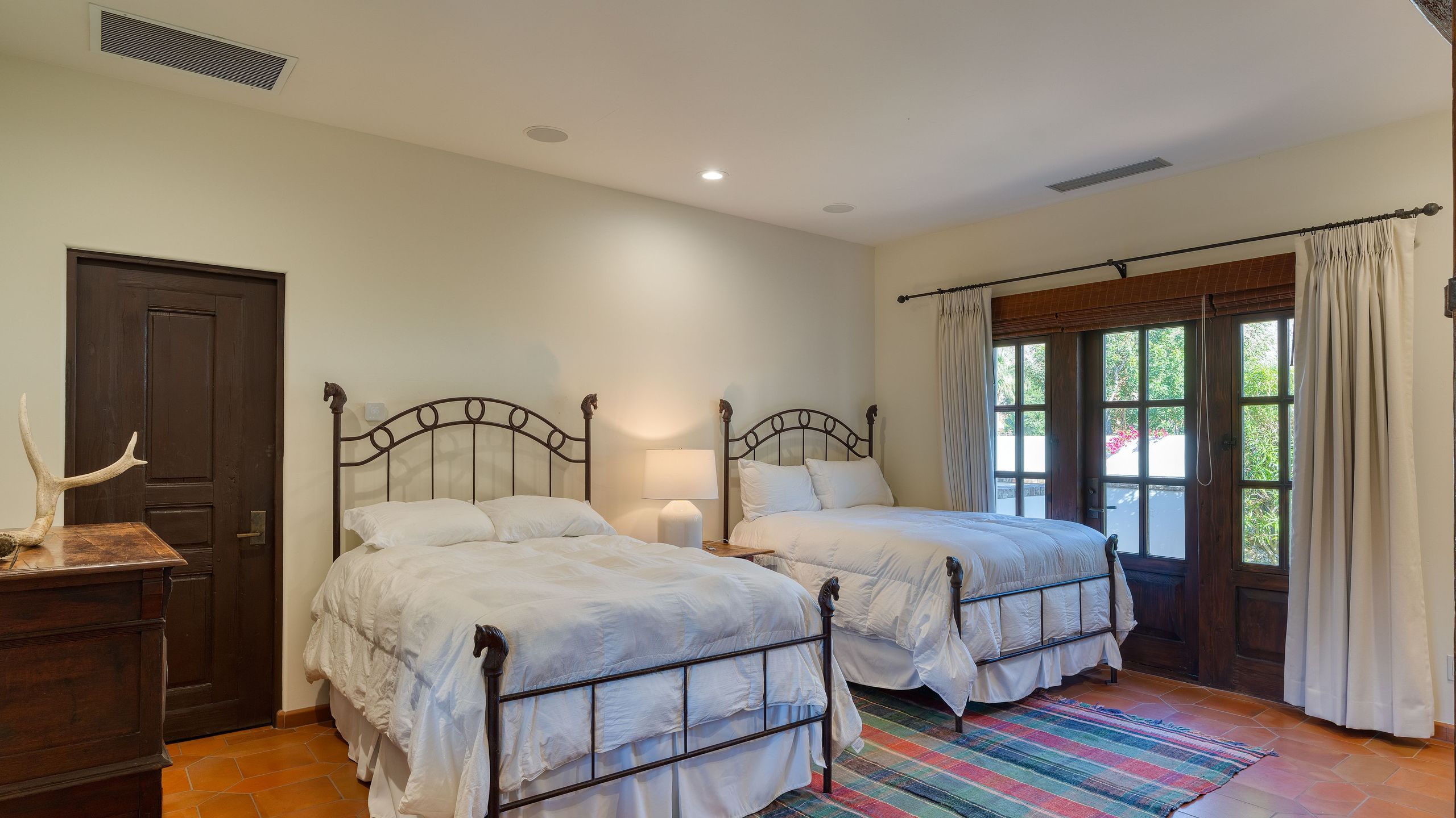 Spanish Hacienda w/ Pool, Spa, Game Room + Golf & Mtn Views | Casa de la Roca | Photo 37