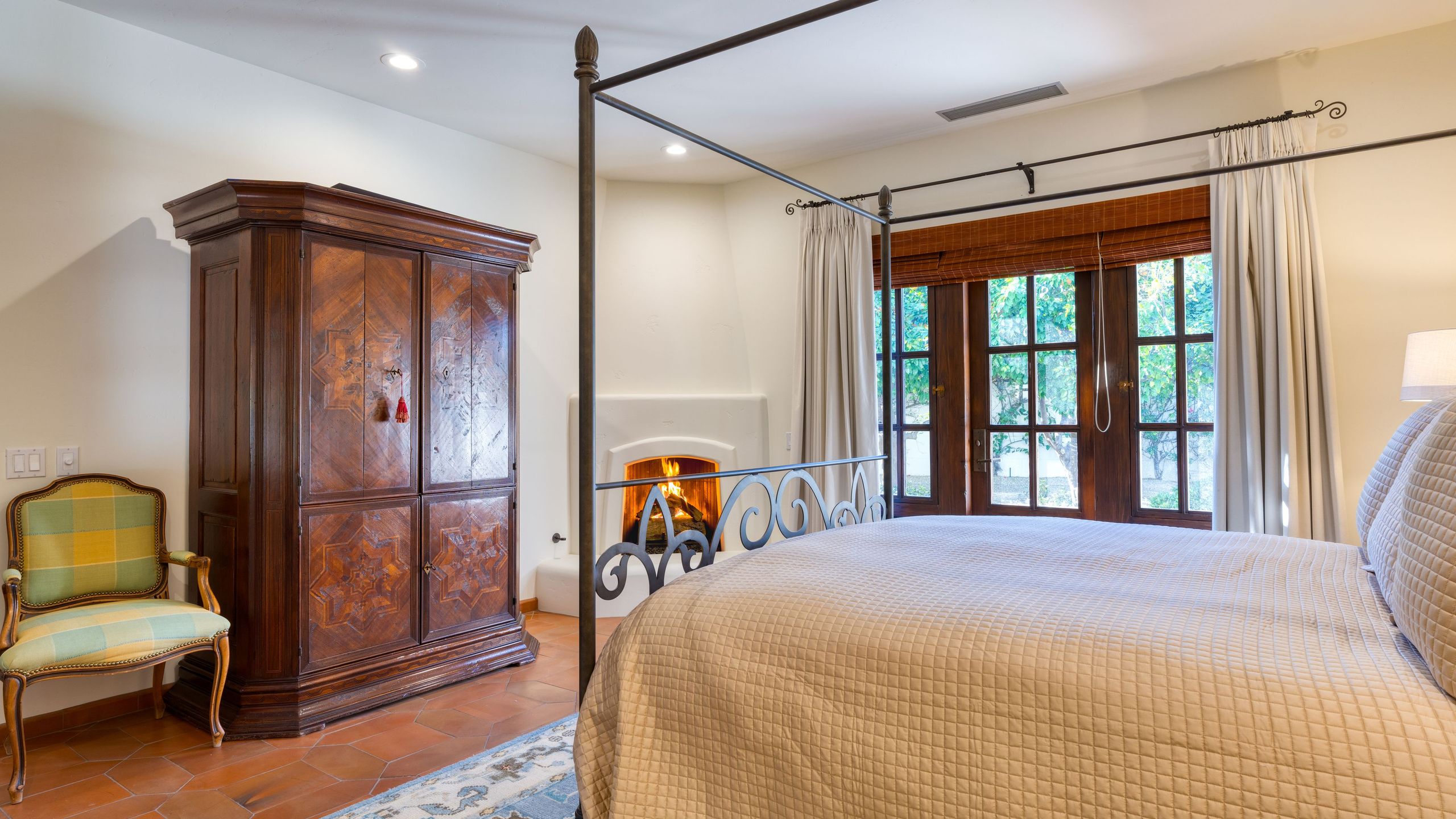 Spanish Hacienda w/ Pool, Spa, Game Room + Golf & Mtn Views | Casa de la Roca | Photo 42