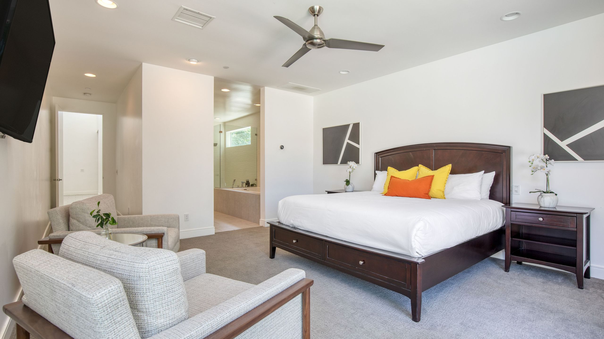 Polo Villa Halo | Pickleball, Putting Green | Sleeps 28 | Photo 14