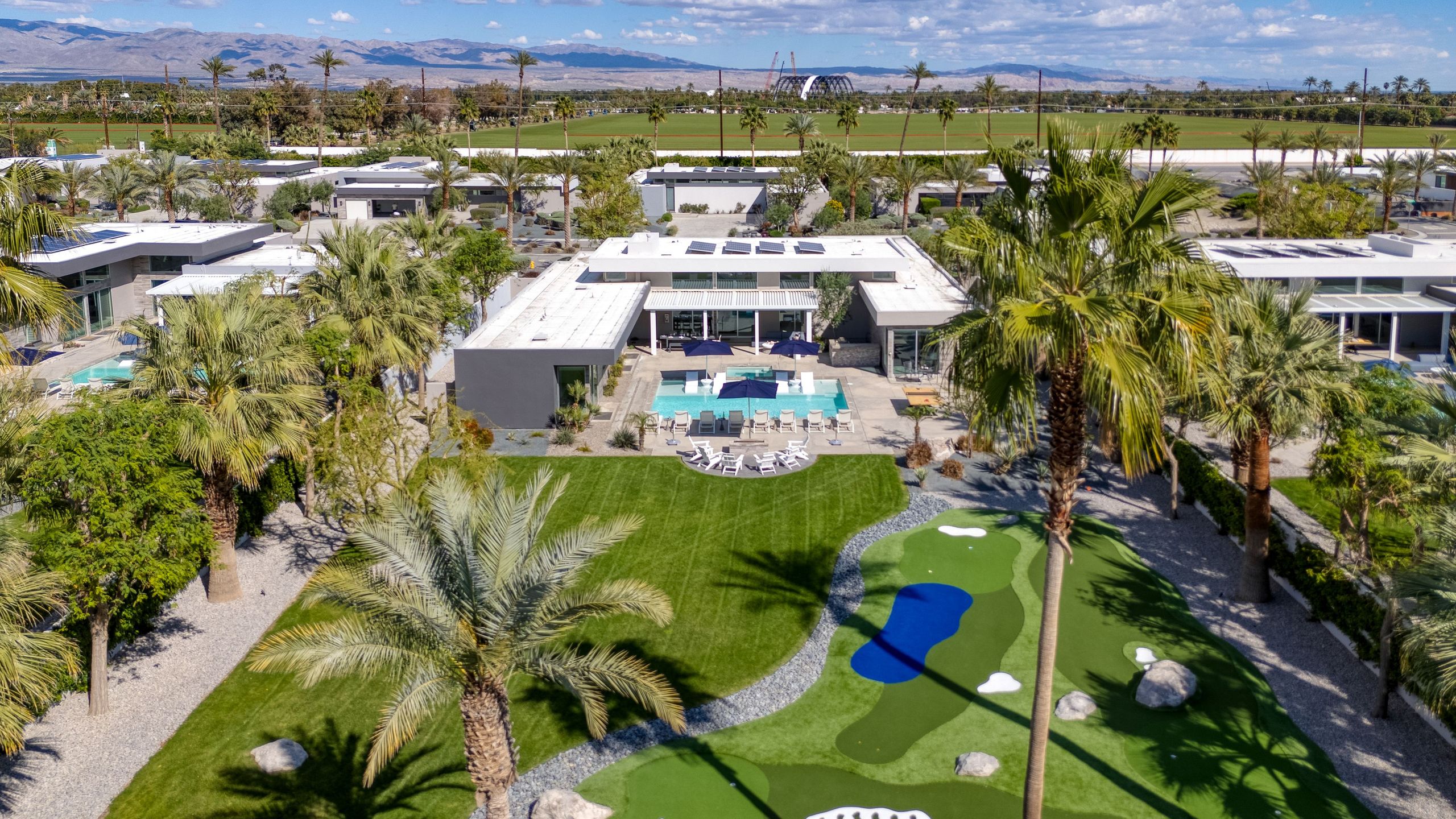 Polo Villa Halo | Pickleball, Putting Green | Sleeps 28