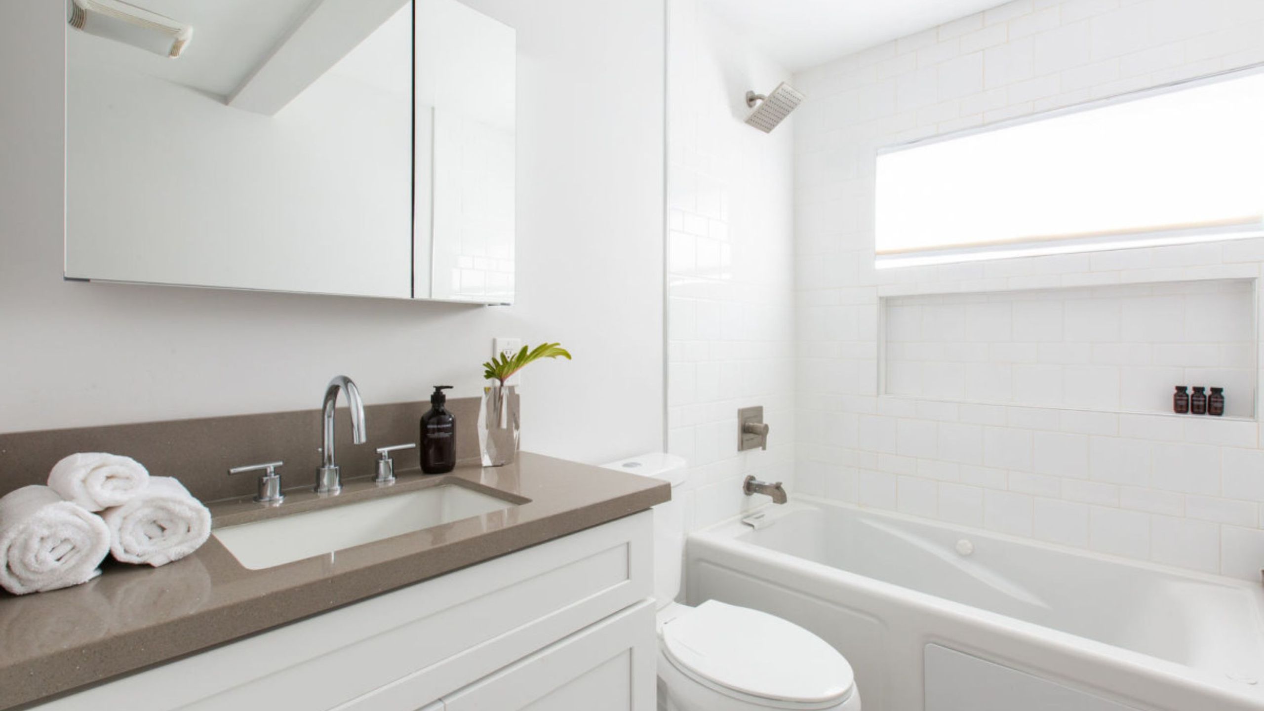 3 Blocks to Beach, Private Pool, Rooftop Patio | Hamilton I & II | Photo 29