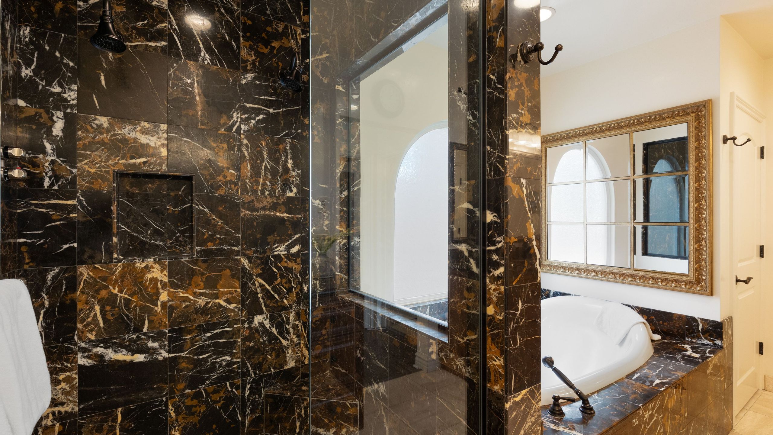 Shoreline | Spectacular Beachfront Home w/ Fire Pit, Spa & Pool Table | Photo 26