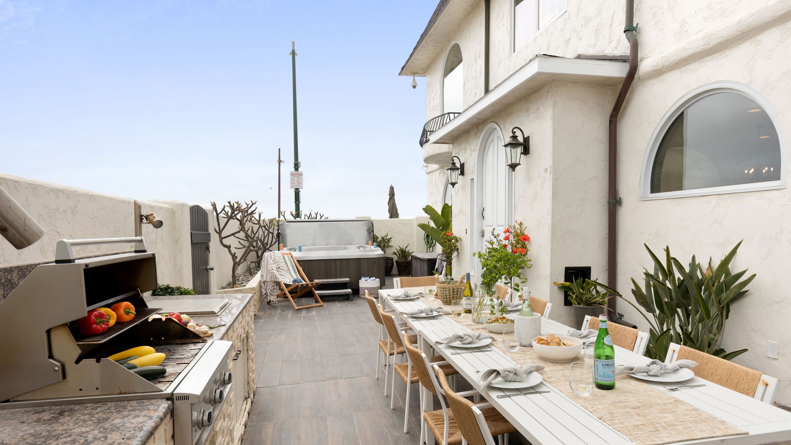 Shoreline | Spectacular Beachfront Home w/ Fire Pit, Spa & Pool Table | Photo 8