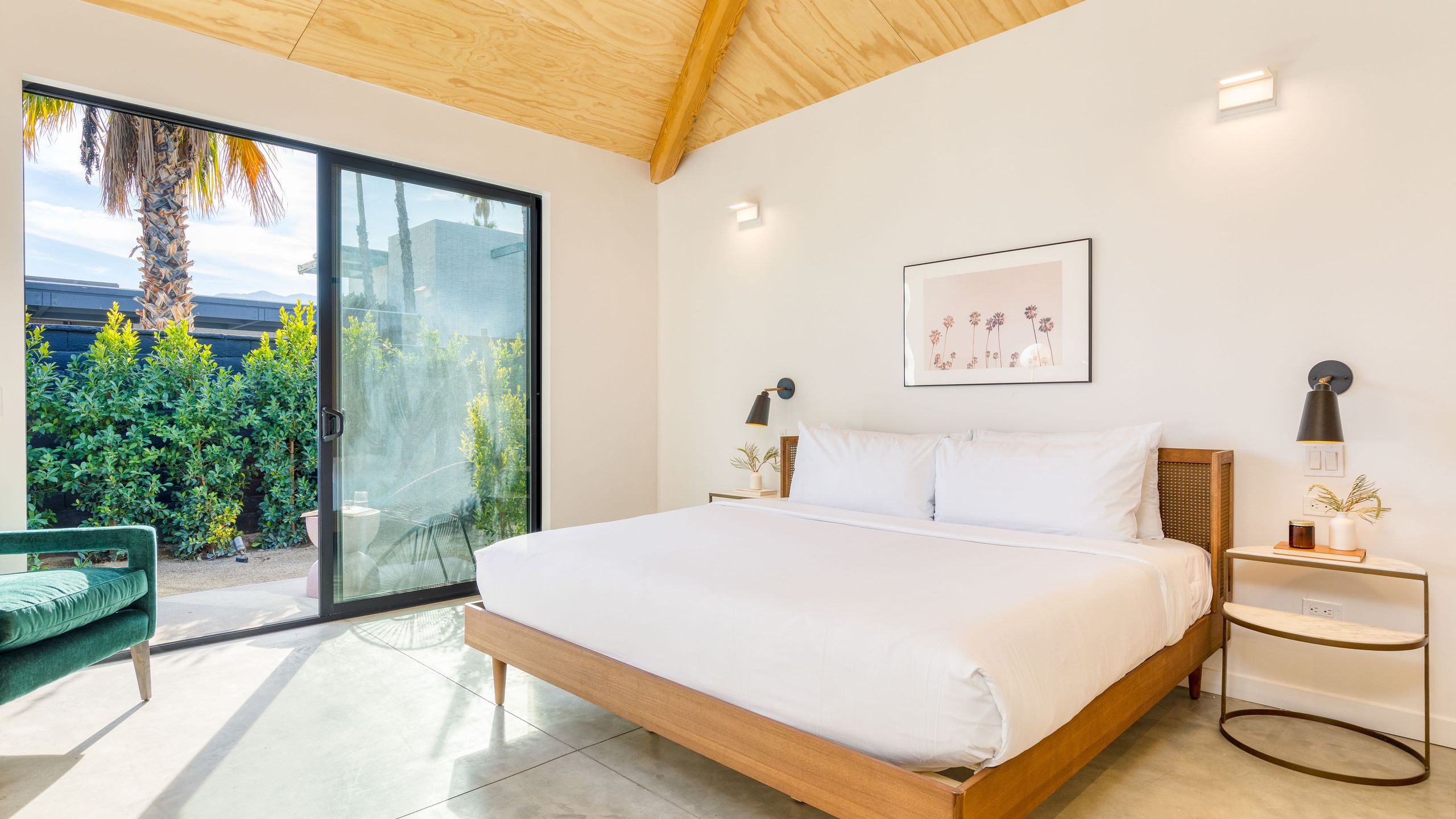 Stylish Retreat With Pool And Bocce Ball - Modern Oasis - Palm Springs, CA