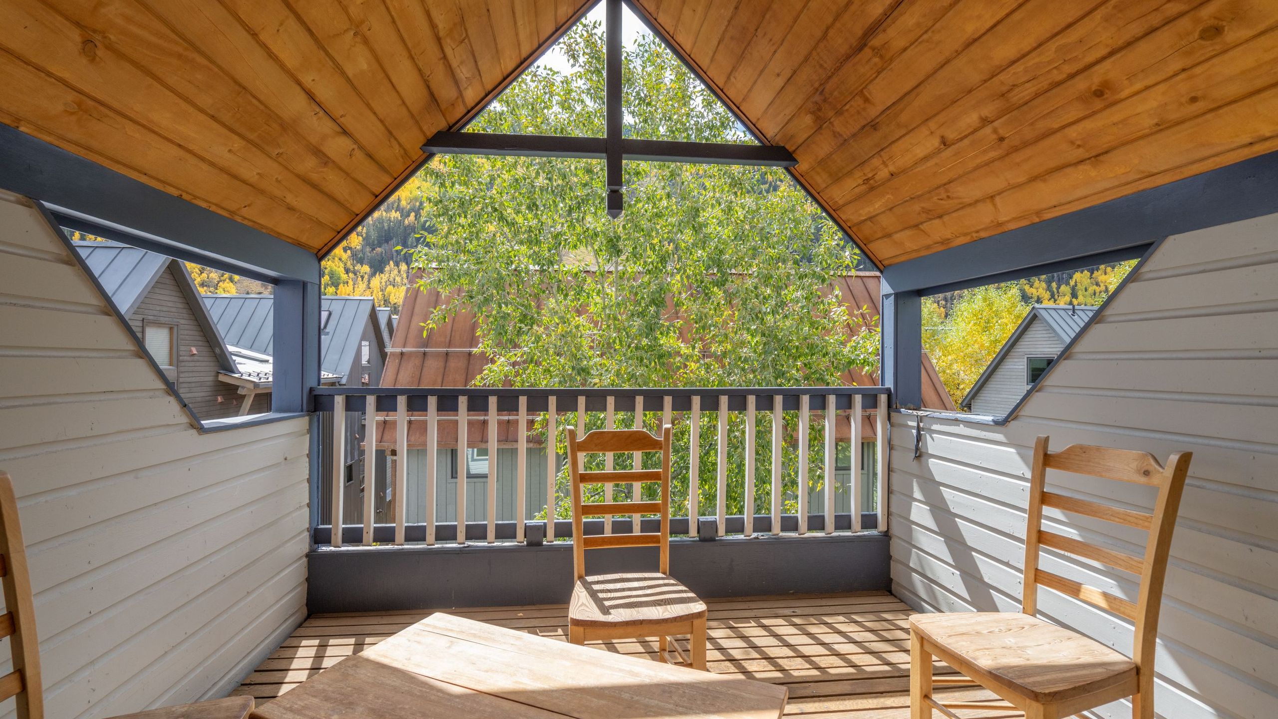 Spacious Condo With Hot Tub And Ski Locker - Charming Family Retreat - Telluride, CO