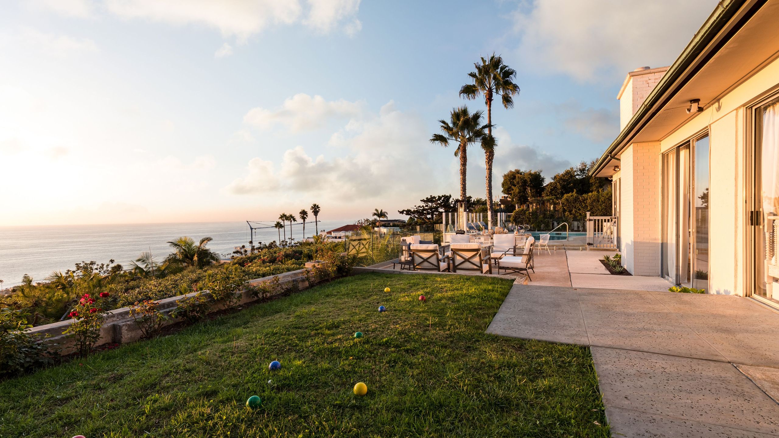 Stunning Estate w/ Ocean View, Pool, Spa, Bocce • Sleeps 20 | Vista | Photo 28