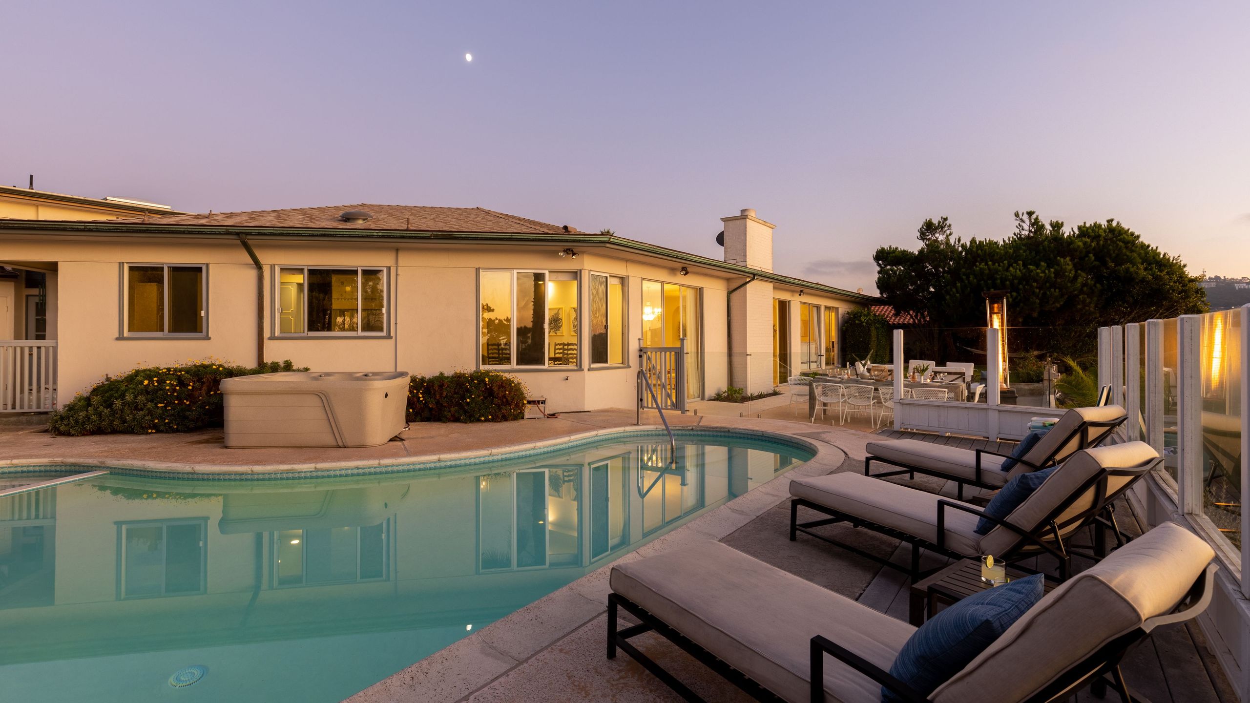 Stunning Estate w/ Ocean View, Pool, Spa, Bocce • Sleeps 20 | Vista | Photo 31