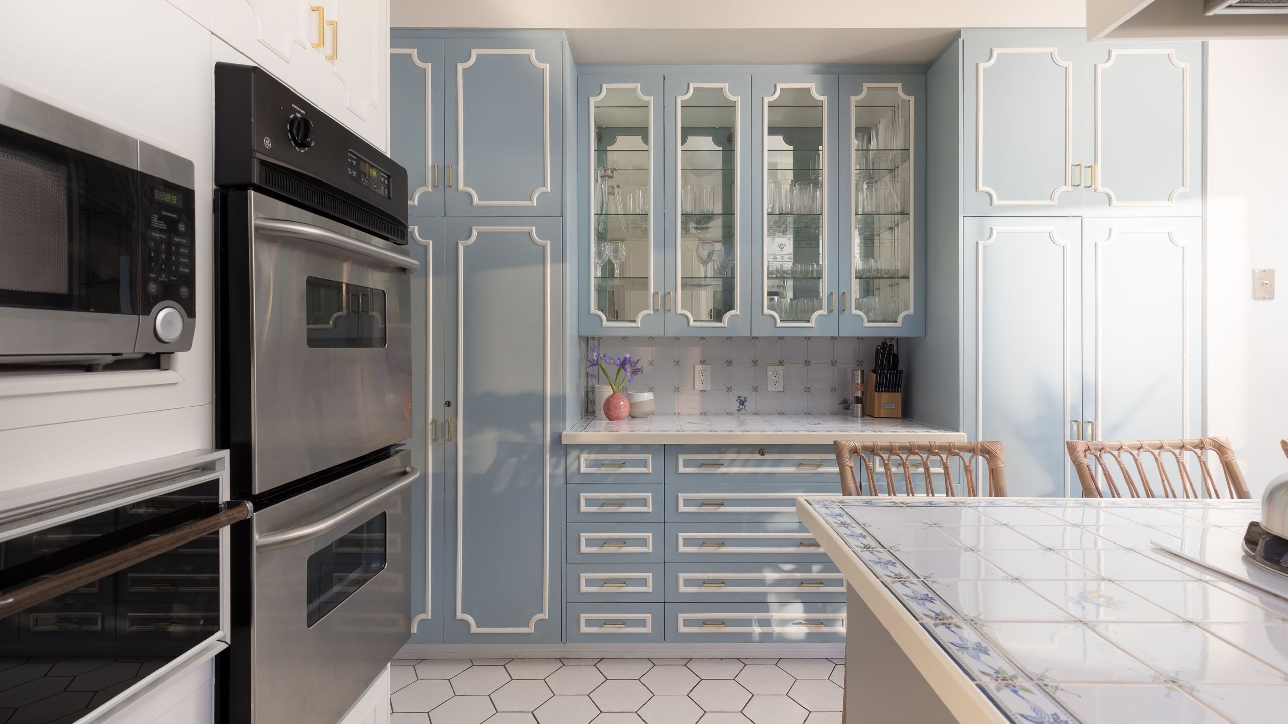 Stunning Estate w/ Ocean View, Pool, Spa, Bocce • Sleeps 20 | Vista | Photo 14