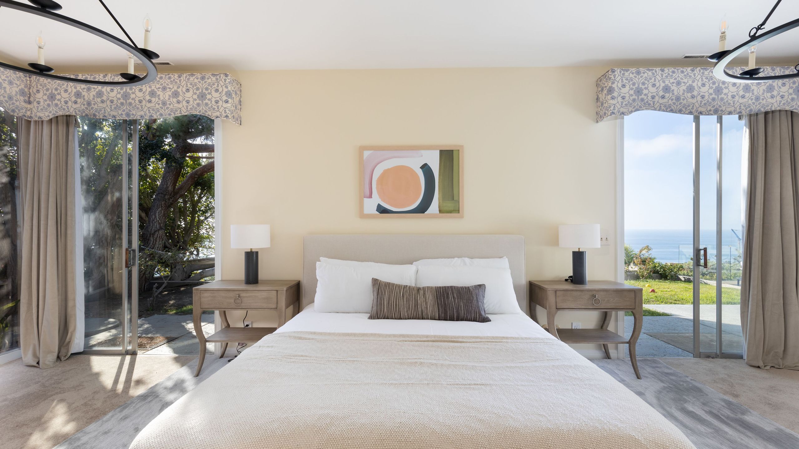 Stunning Estate w/ Ocean View, Pool, Spa, Bocce • Sleeps 20 | Vista | Photo 15