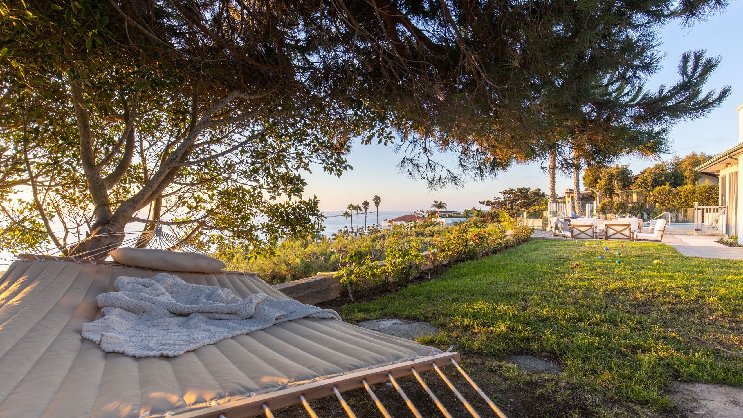 Stunning Estate w/ Ocean View, Pool, Spa, Bocce • Sleeps 20 | Vista | Photo 32